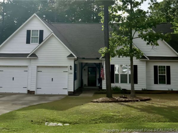 2900 Carolina Way , Sanford, NC 27332