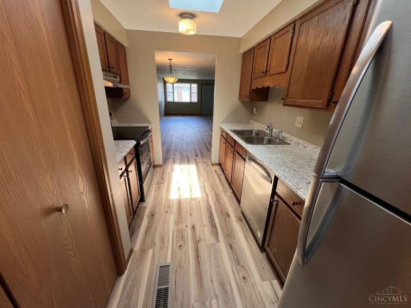 4512 Ridgewood Road E, Springfield, OH 45503 Photo 6