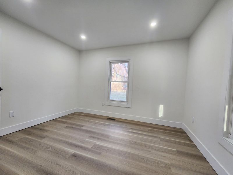 458 W Kanawha Avenue, Columbus, OH 43214 Photo 12