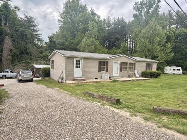2591 Kentucky 8, Vanceburg, KY 41179