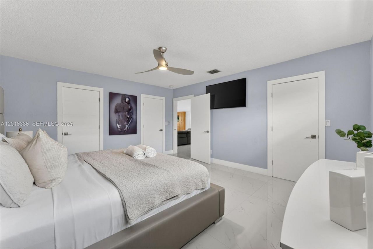 2918 Cleveland St , Hollywood, FL 33020 Photo