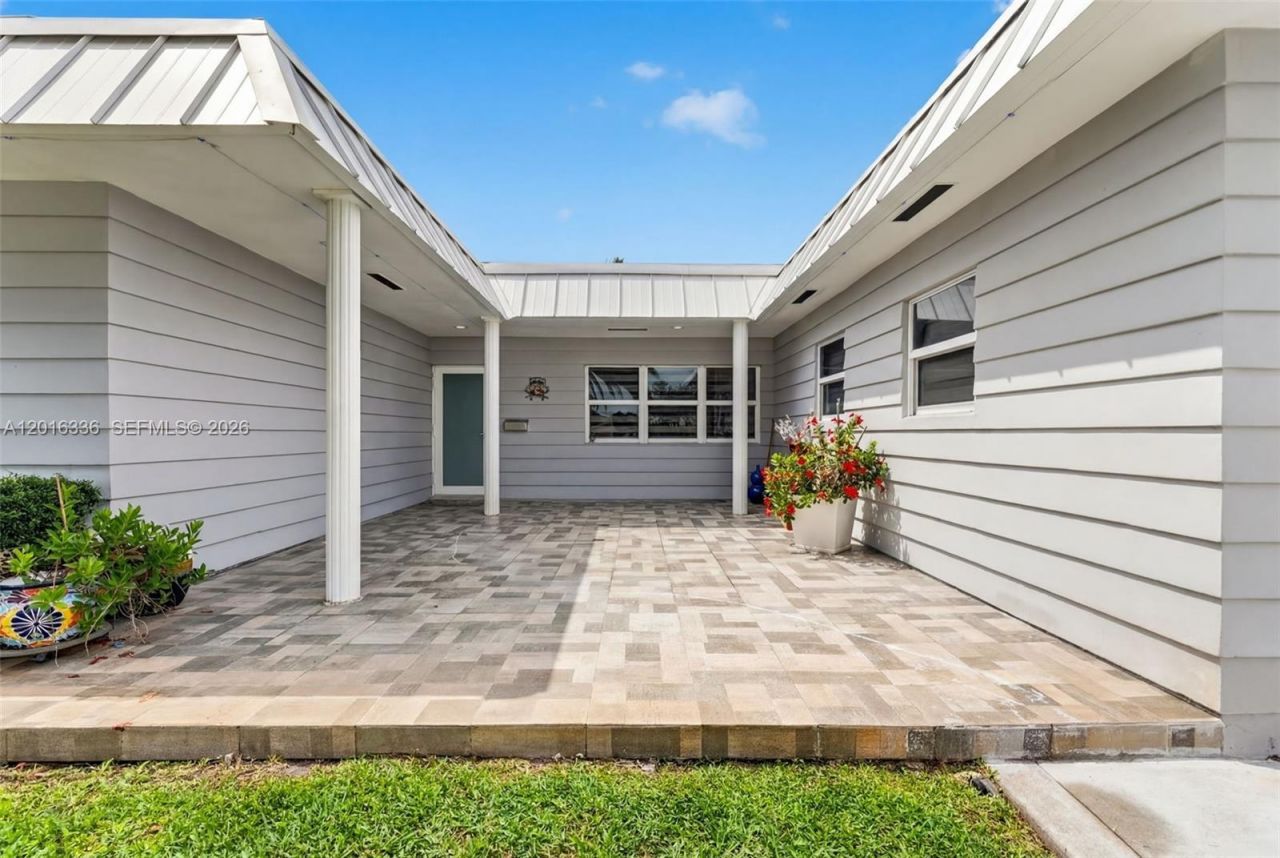 2918 Cleveland St , Hollywood, FL 33020 Photo