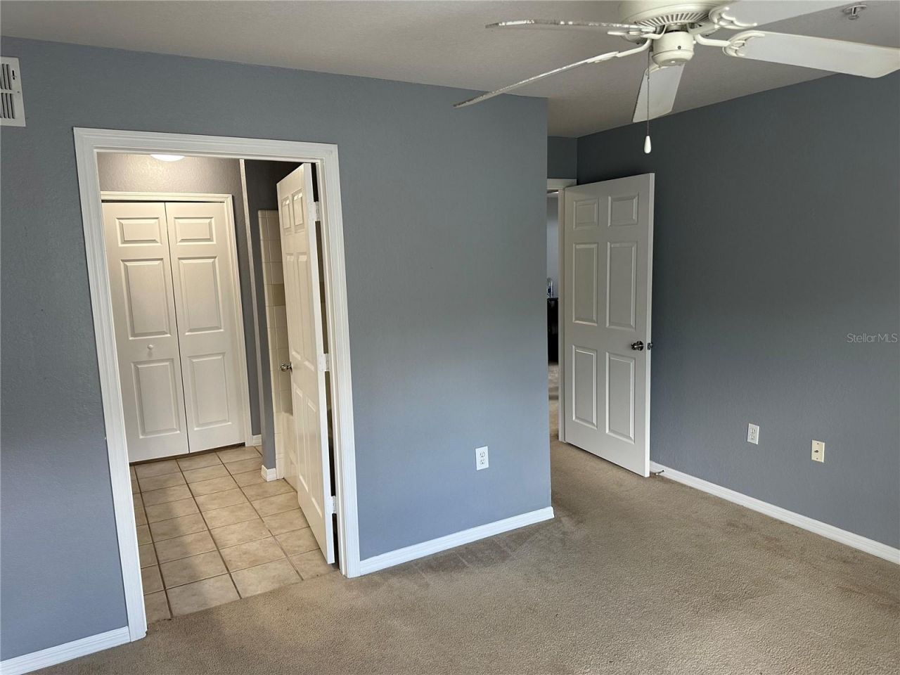 5601 Rosehill Road, Unit 201, Sarasota, FL 34233 Photo
