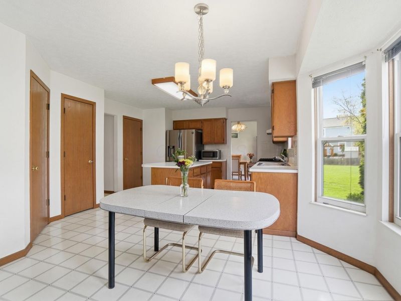 3686 Riverlane Court, Columbus, OH 43221 Photo 21