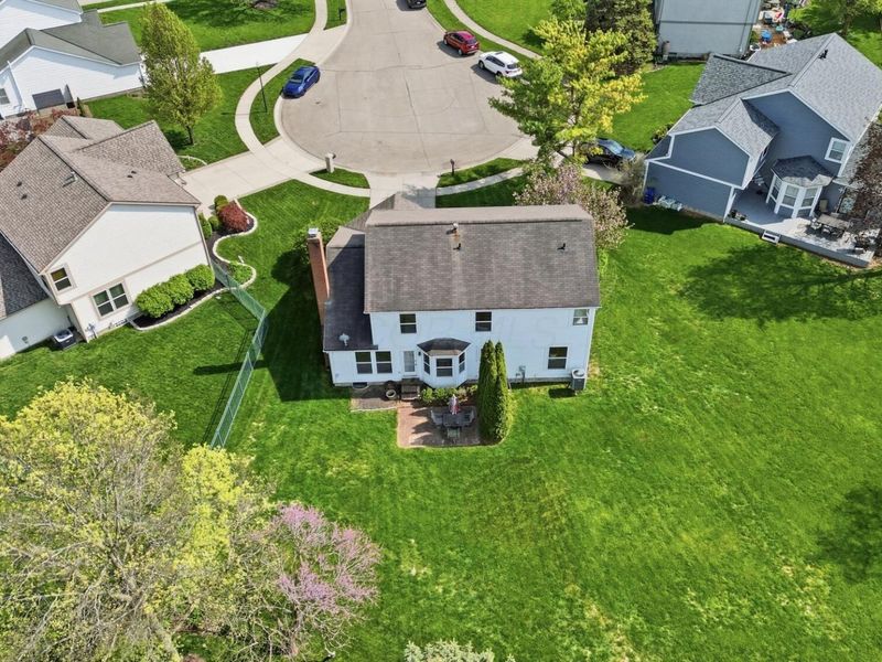 3686 Riverlane Court, Columbus, OH 43221 Photo 3