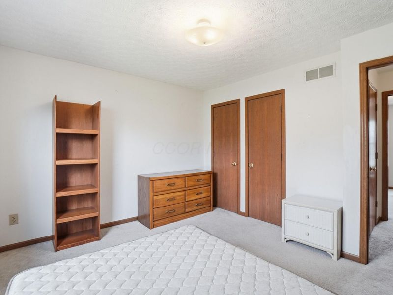 3686 Riverlane Court, Columbus, OH 43221 Photo 37