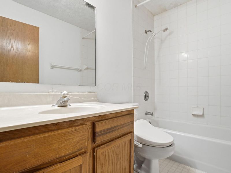 3686 Riverlane Court, Columbus, OH 43221 Photo 38