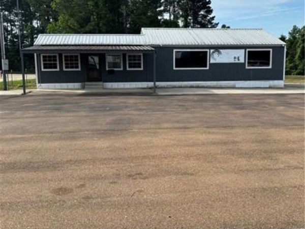 902 AVE G Avenue , Kentwood, LA 70444