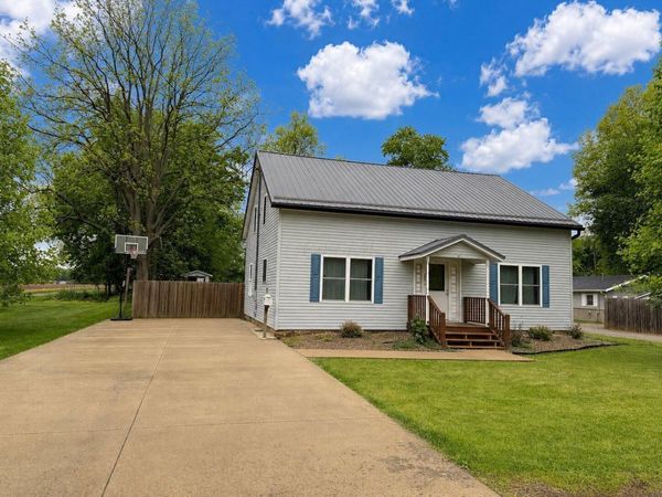 240 Ames Street , Mount Vernon, OH 43050