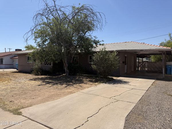 2053 W HAZELWOOD Street, Phoenix, AZ 85015
