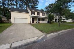 126 Trickle Drive photo 4