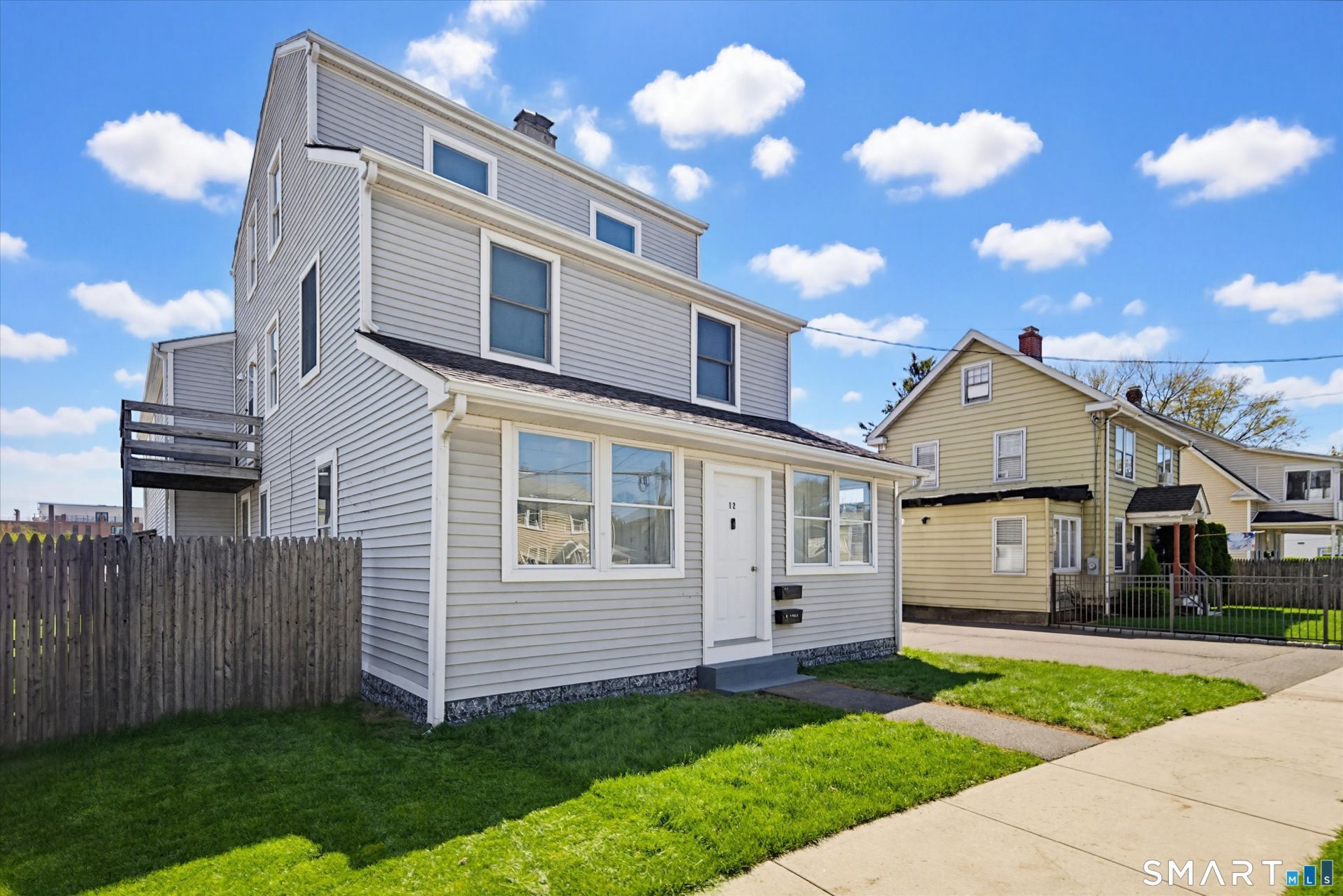 12 Center, Stamford, CT 06906 Main Photo