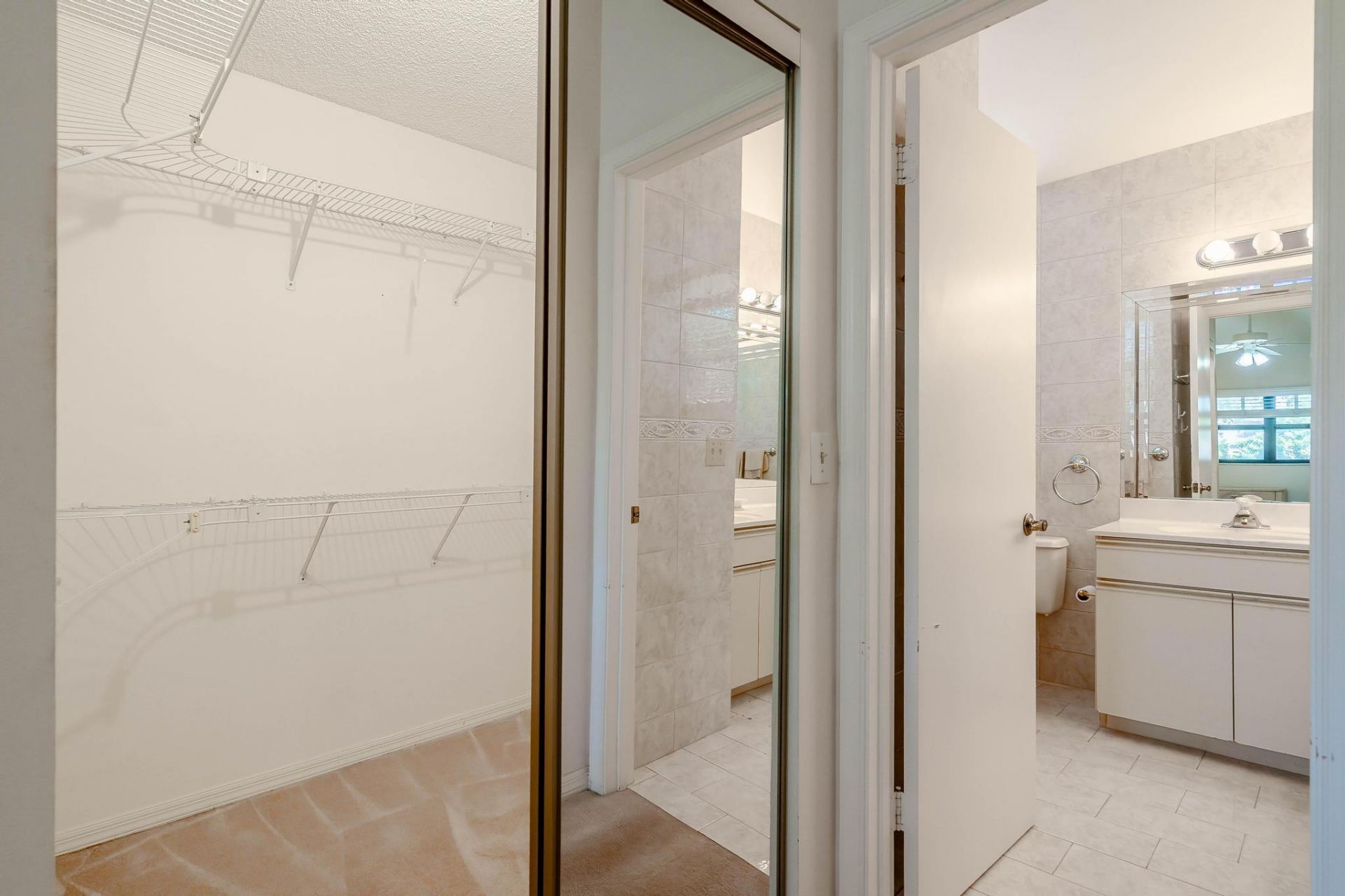3404 Emerald Oaks Drive, Unit 803, Hollywood, FL 33021 Photo