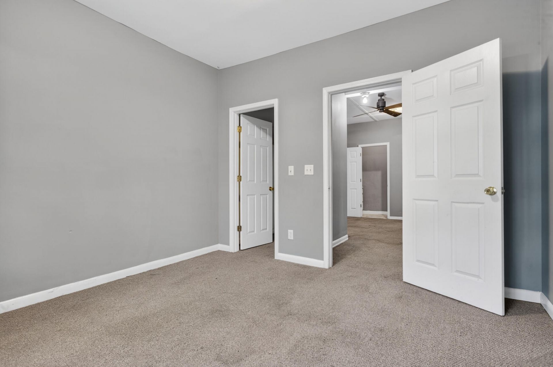 727 Levee Drive Photo 29