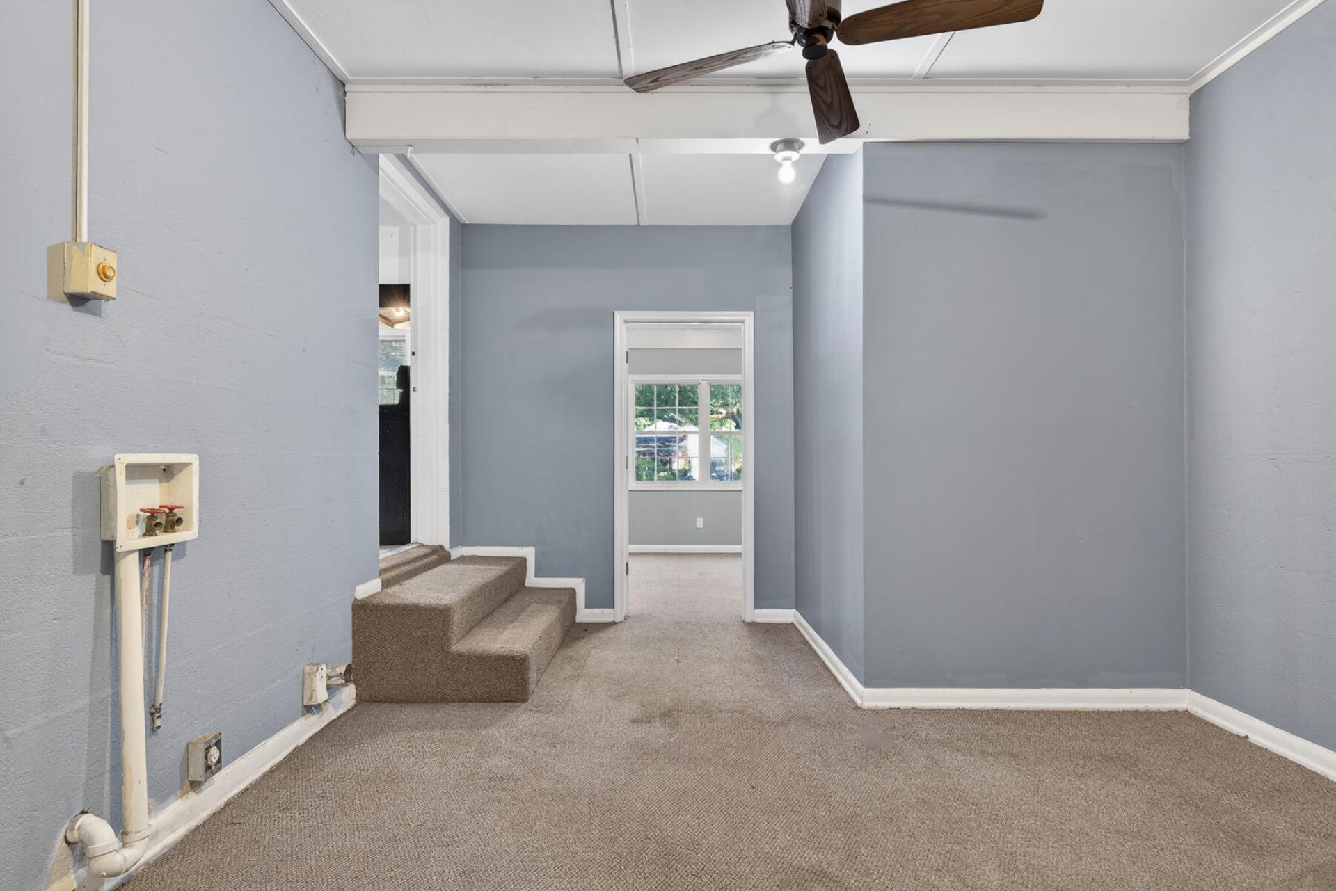 727 Levee Drive Photo 32