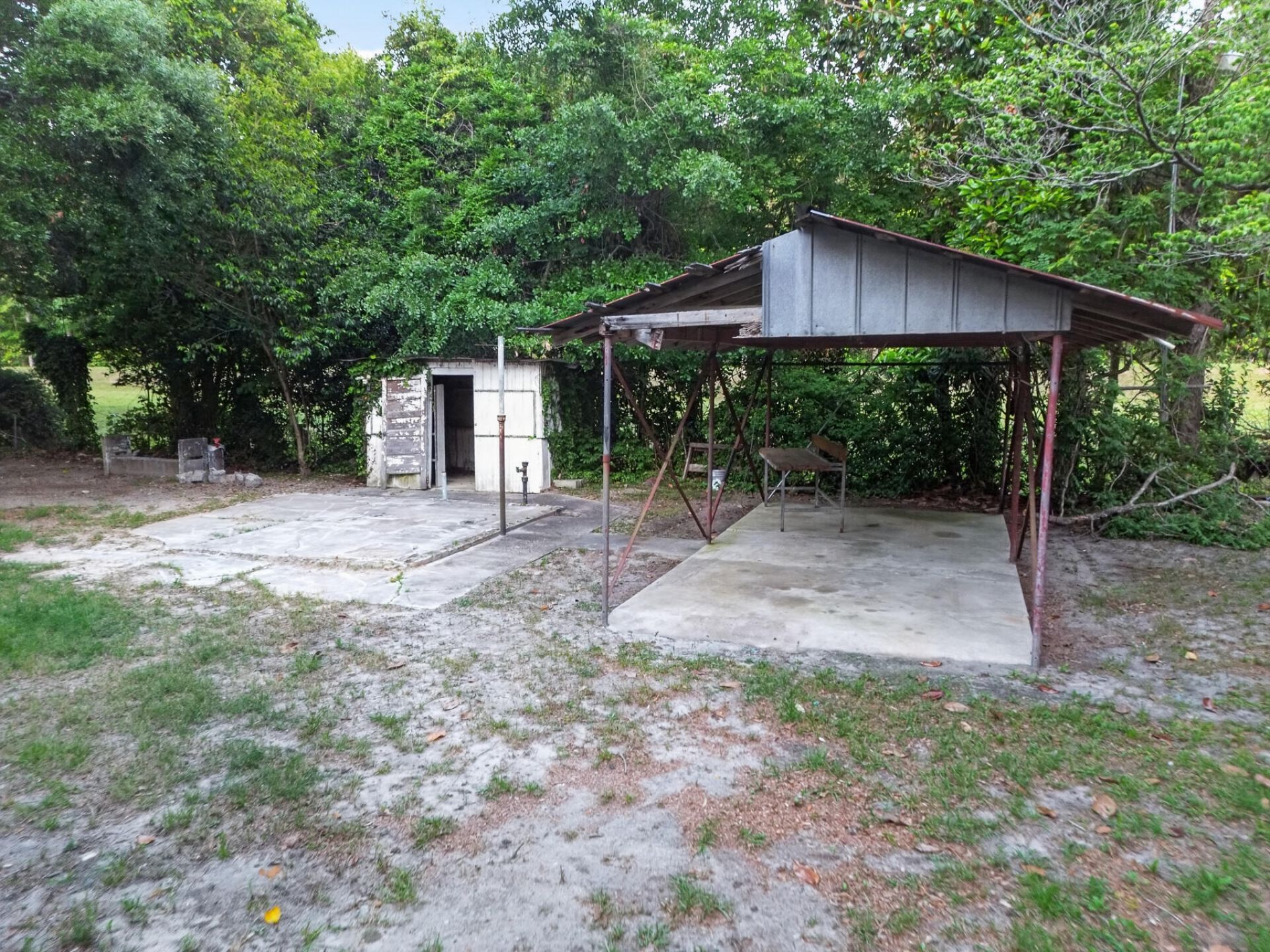727 Levee Drive Photo 37