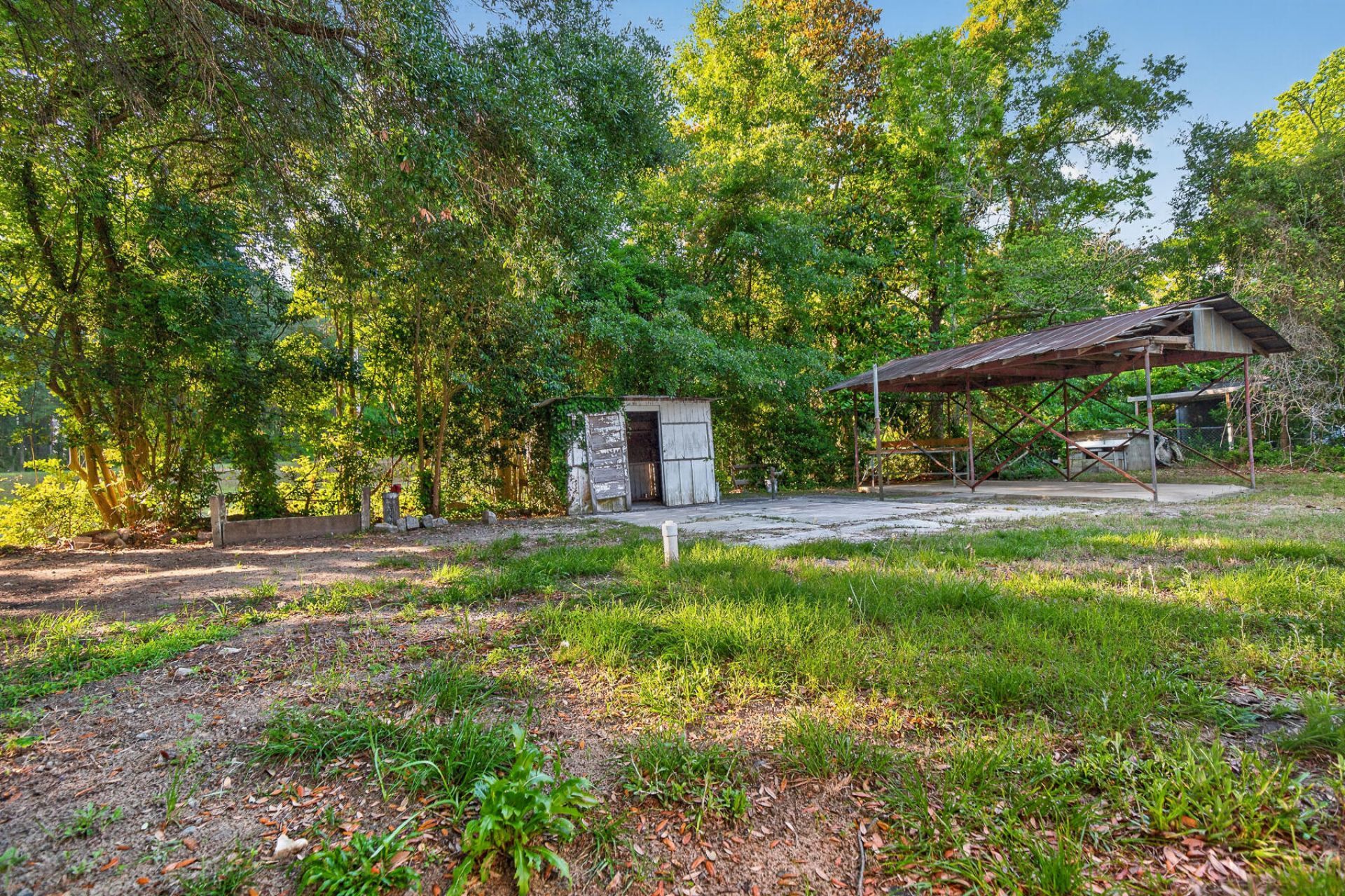 727 Levee Drive Photo 38