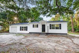 727 Levee Drive photo 4