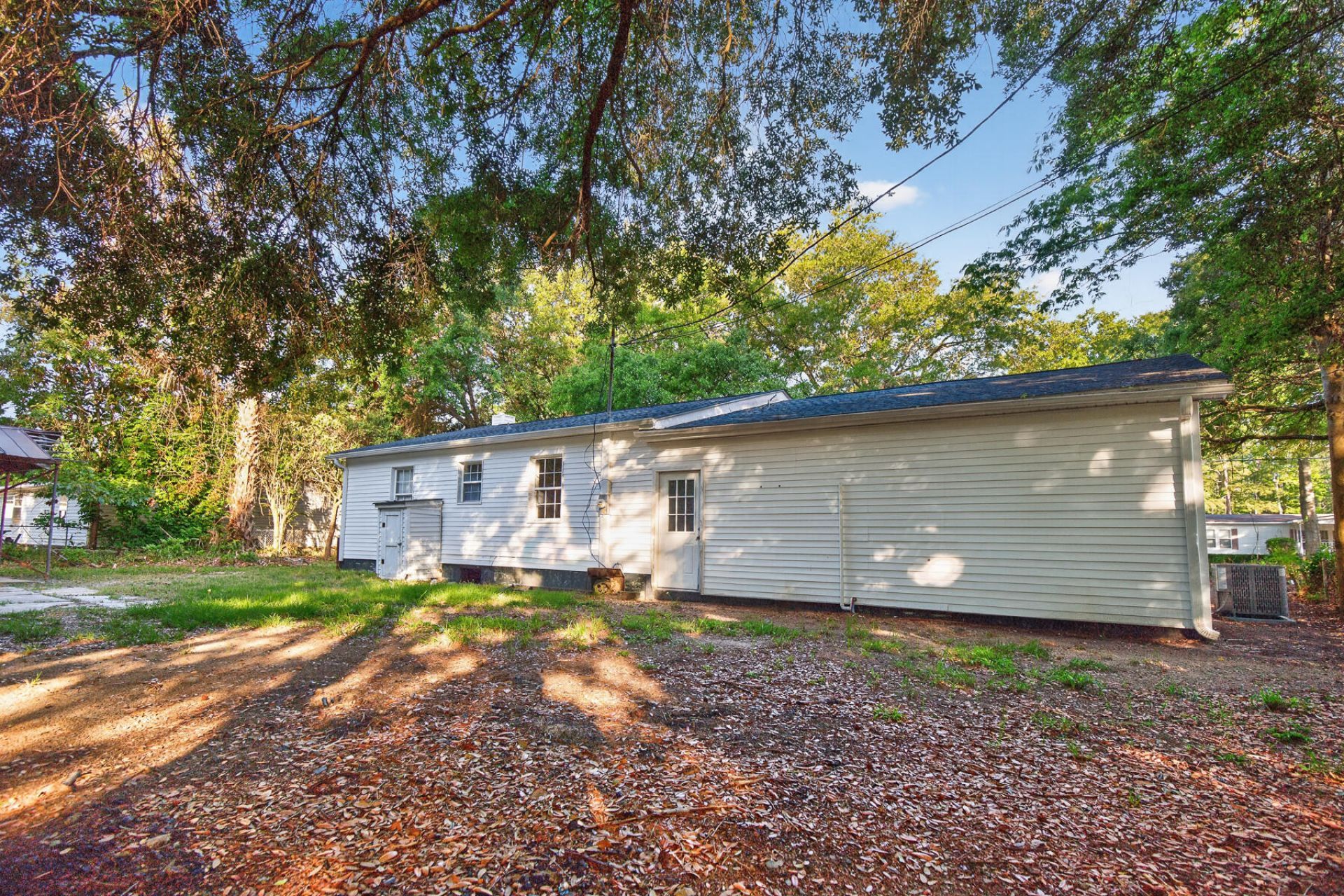 727 Levee Drive Photo 41