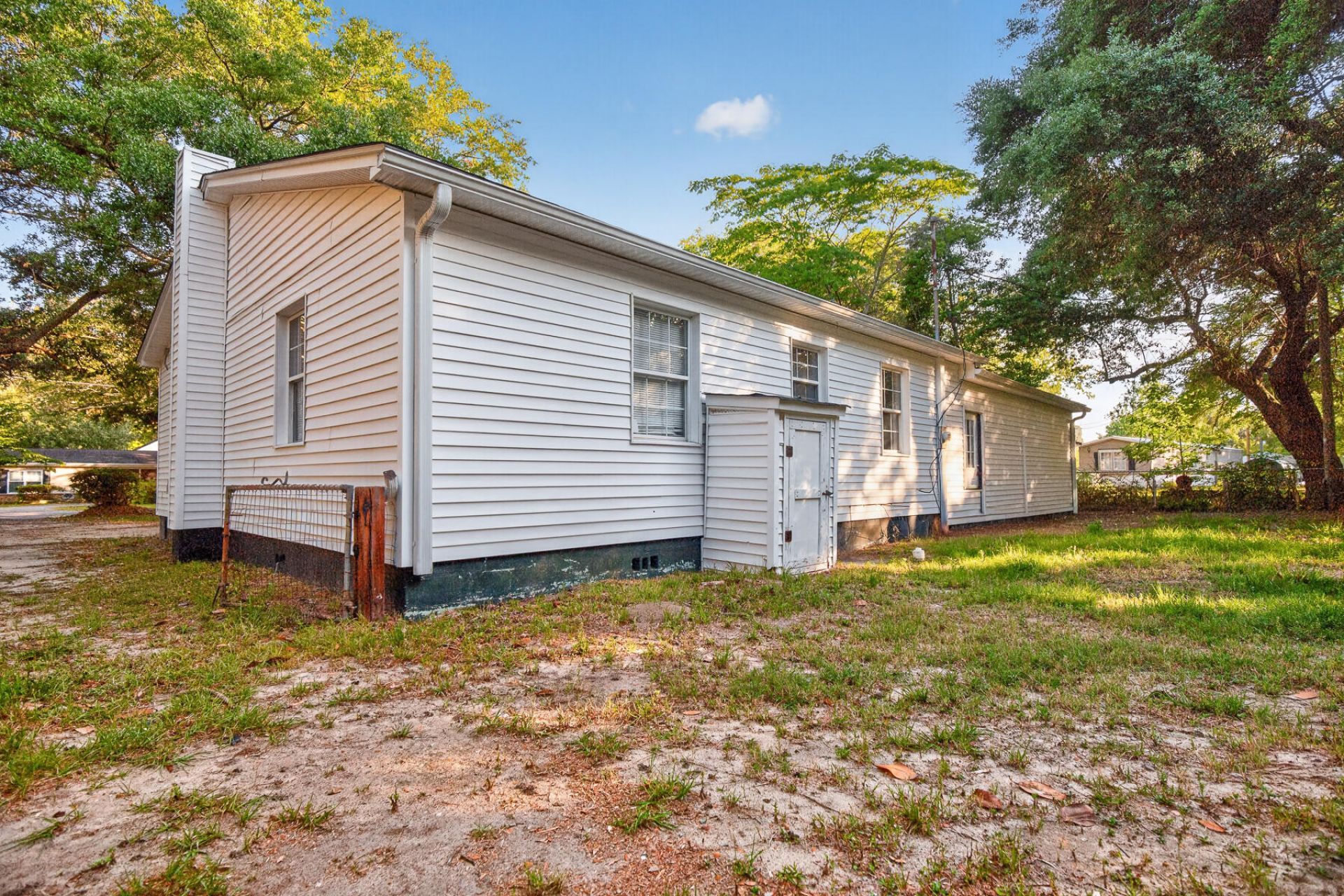 727 Levee Drive Photo 42