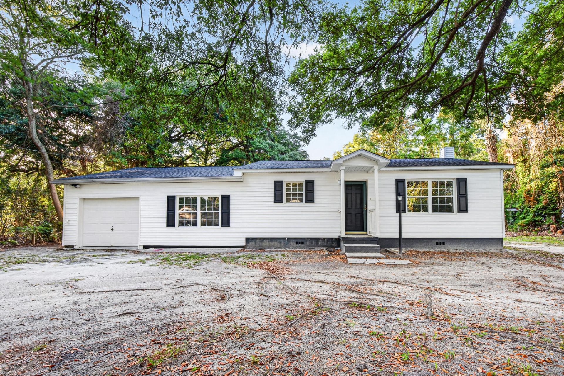 727 Levee Drive Photo 5