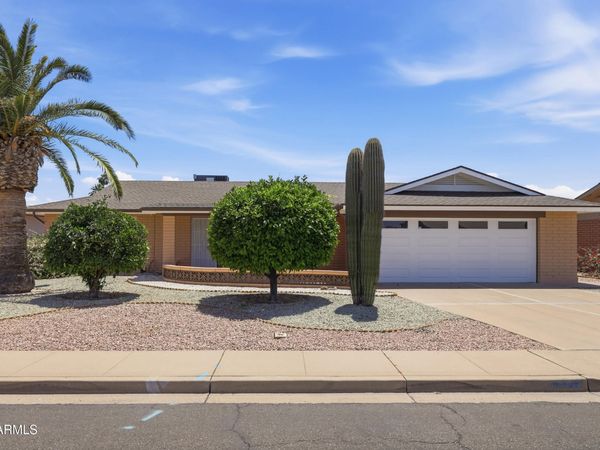 4247 E CARMEL Avenue, Mesa, AZ 85206