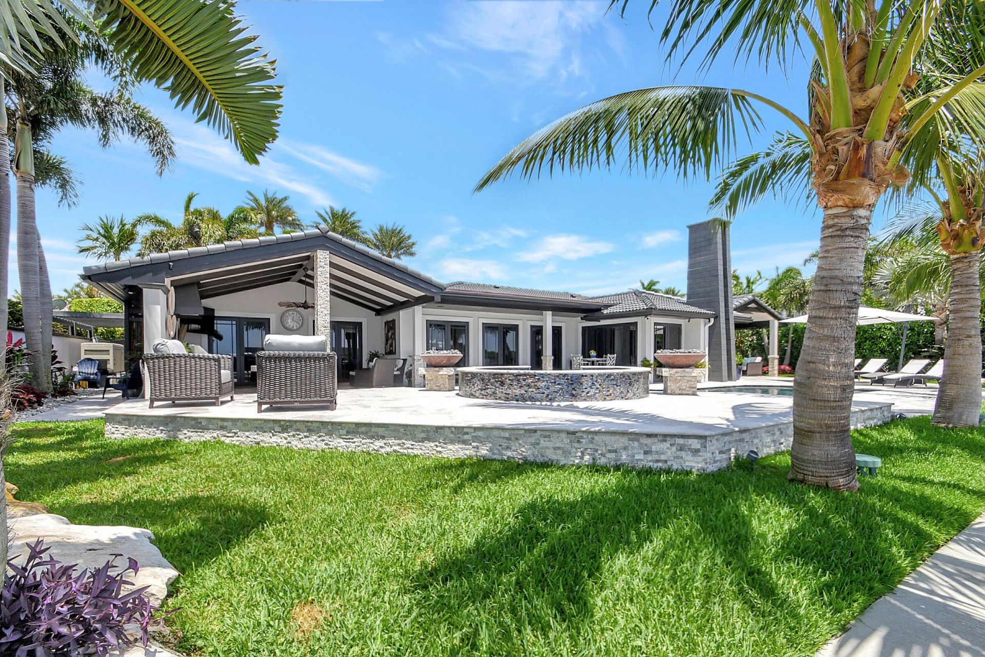 1 Duke Drive, Lake Worth Beach, FL 33460 Photo