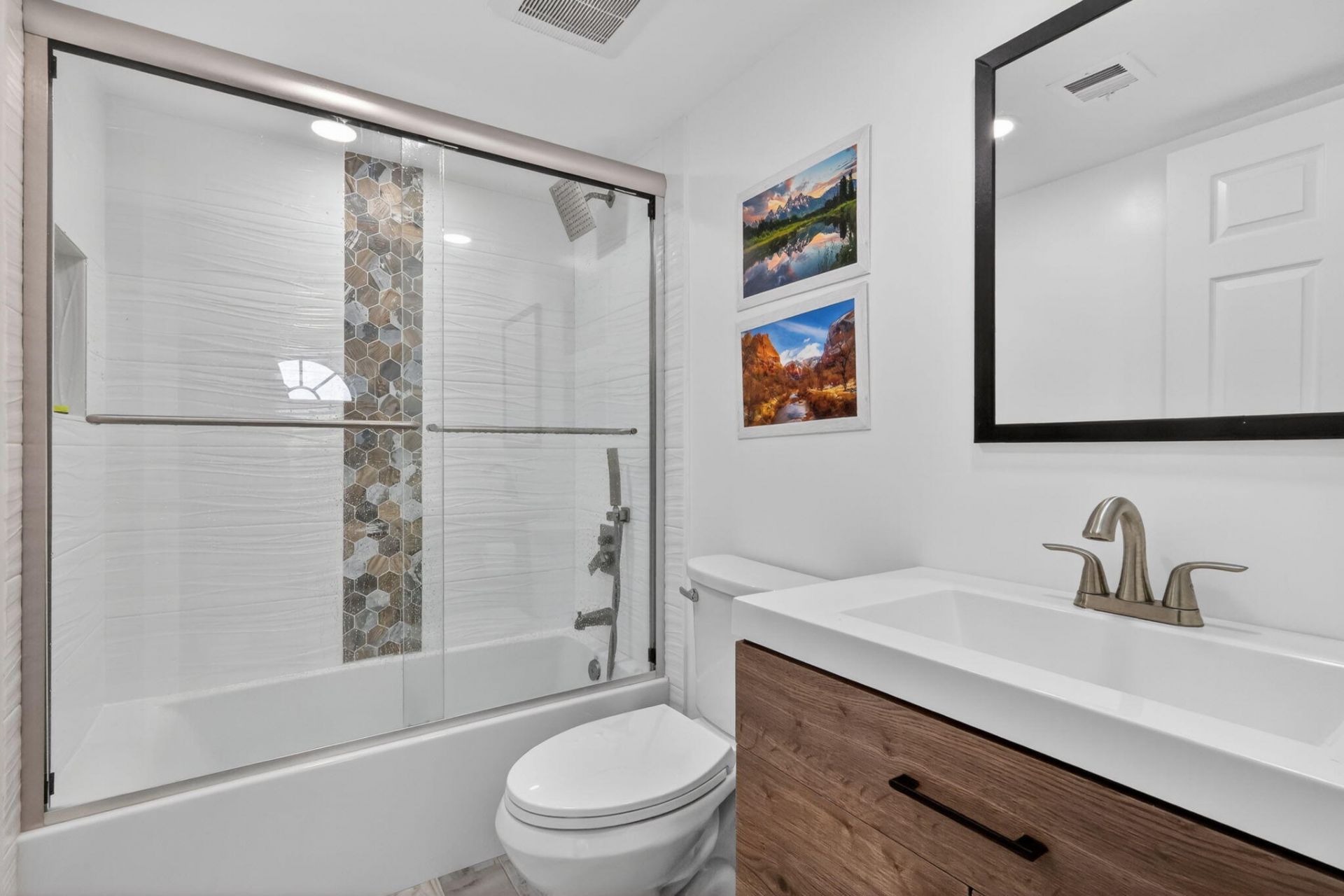 4355 Village Drive, Unit B, Delray Beach, FL 33445 Photo