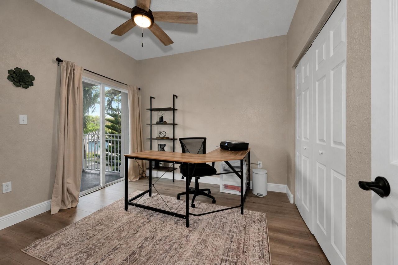381 NE 35th Terrace, Homestead, FL 33033 Photo