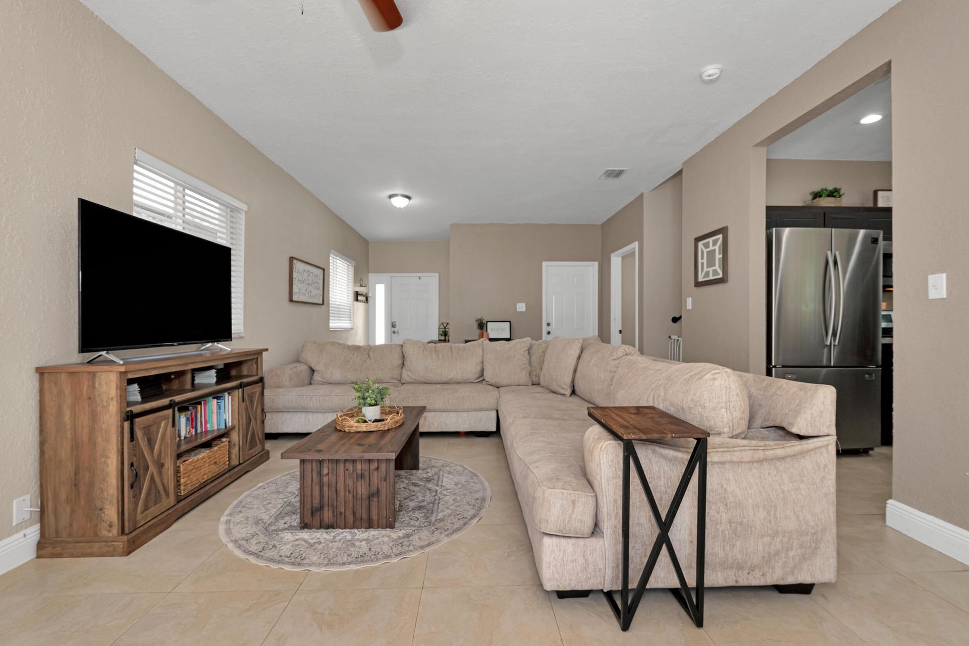 381 NE 35th Terrace, Homestead, FL 33033 Photo