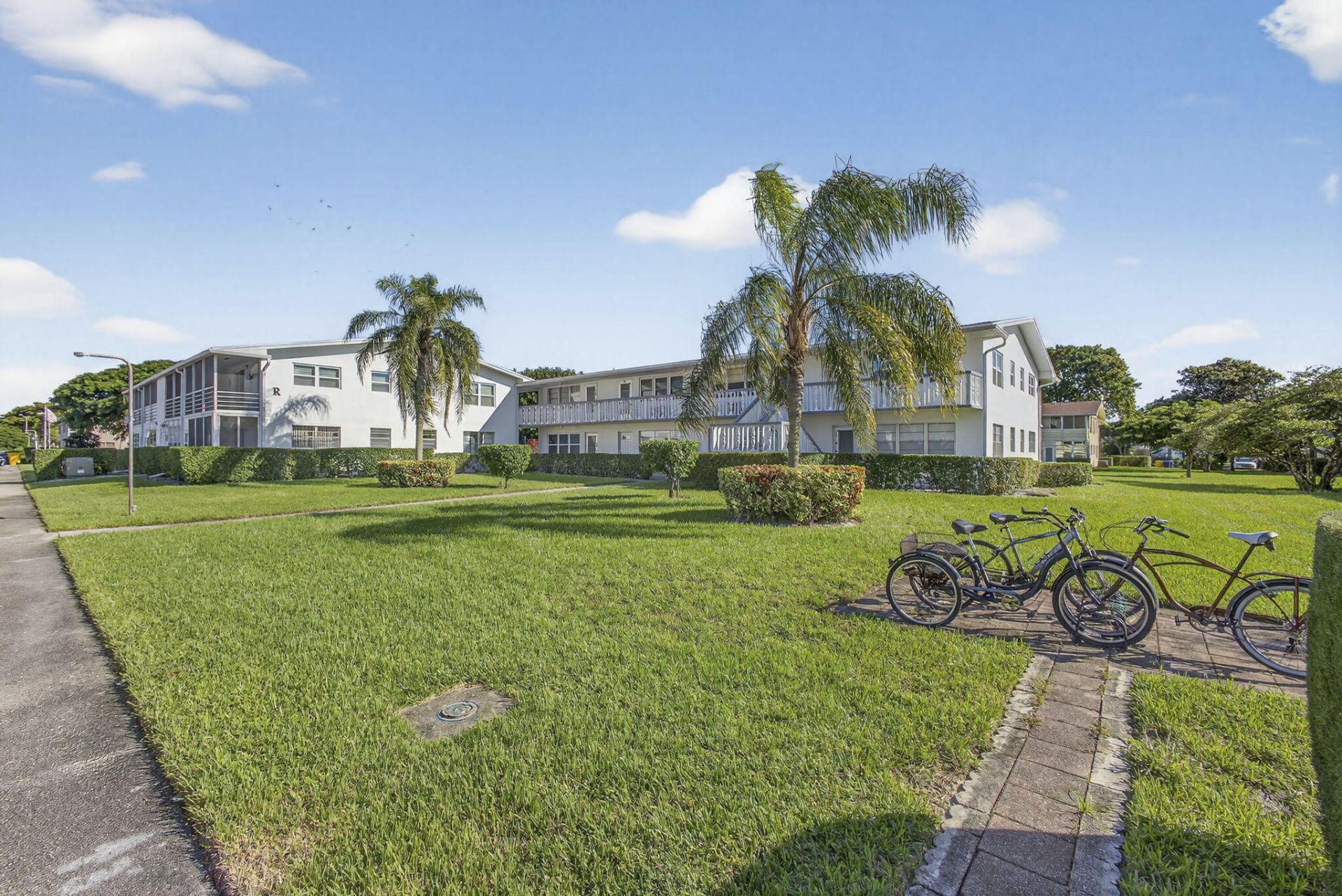 414 Windsor R, West Palm Beach, FL 33417 Photo