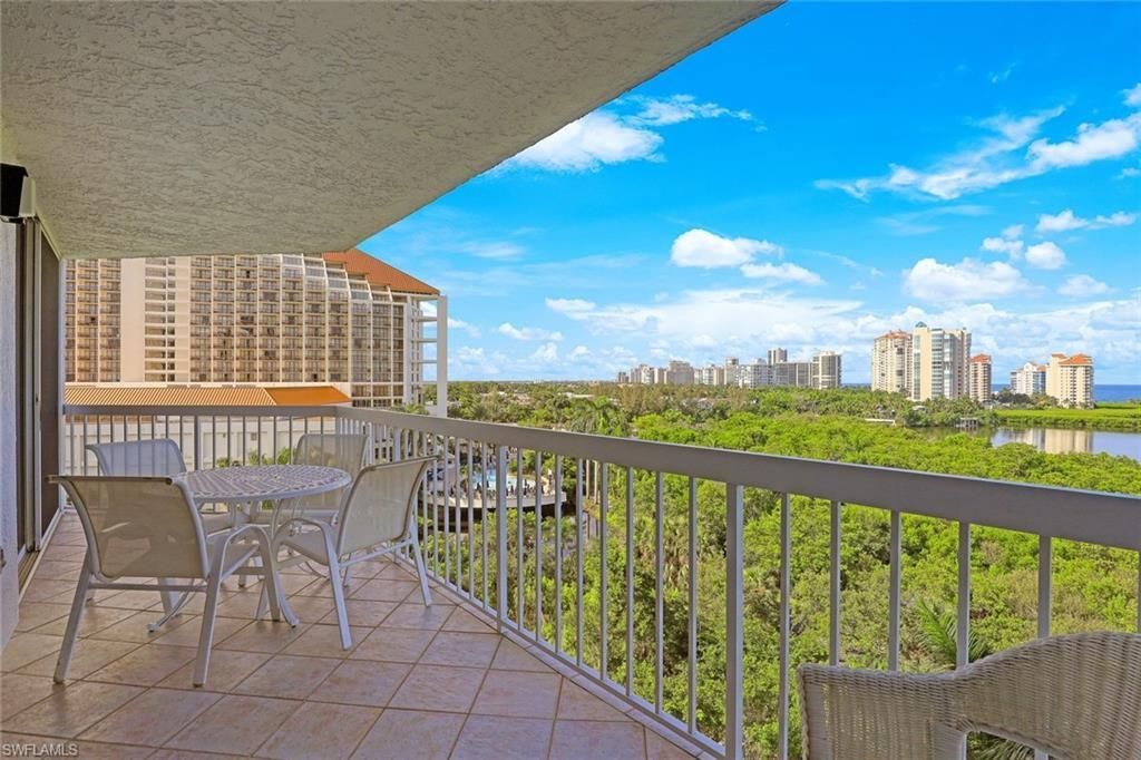 5501 Heron Point Dr, Unit 702, Naples, FL 34108 Photo
