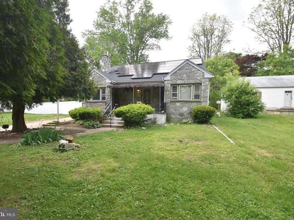 2038 MARSH ROAD, WILMINGTON, DE 19810