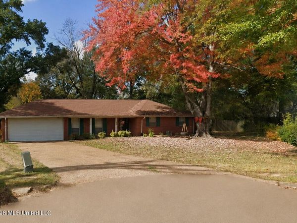 105 Hartfield Place, Clinton, MS 39056
