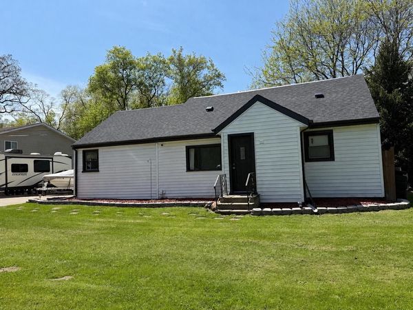 10034 28th AVENUE, Pleasant Prairie, WI 53158