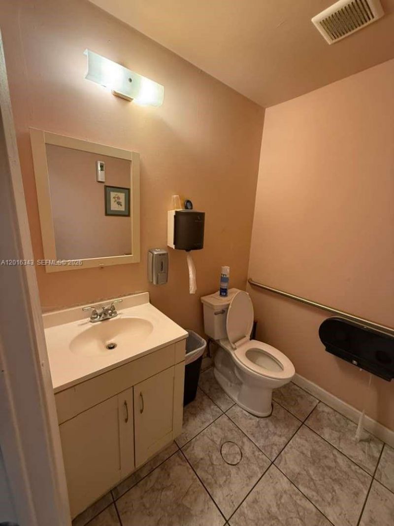 6647 Taft St , Hollywood, FL 33024 Photo