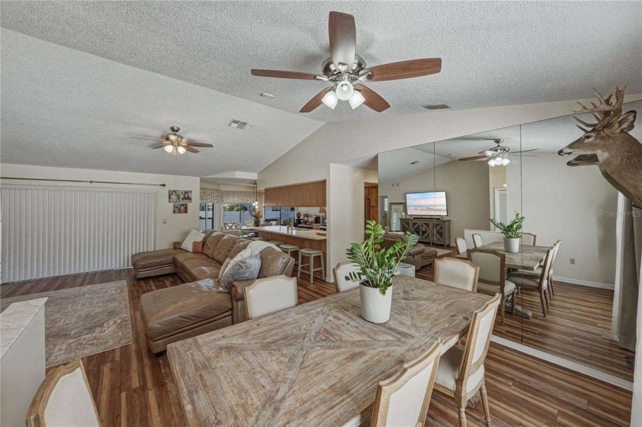7435 Kilbride Court, Weeki Wachee, FL 34613 Photo