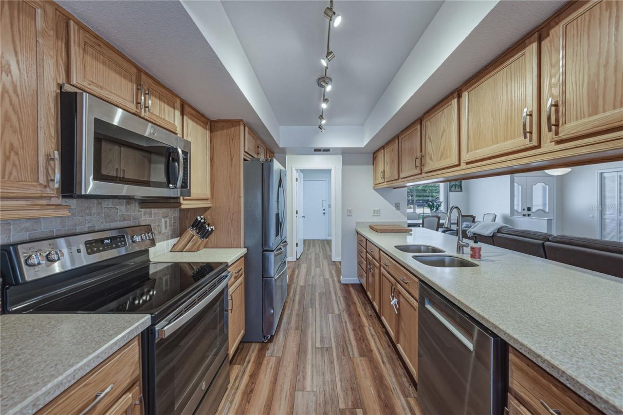 7435 Kilbride Court, Weeki Wachee, FL 34613 Photo