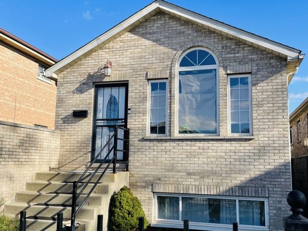 8425 S Marshfield Avenue, Chicago, IL 60620