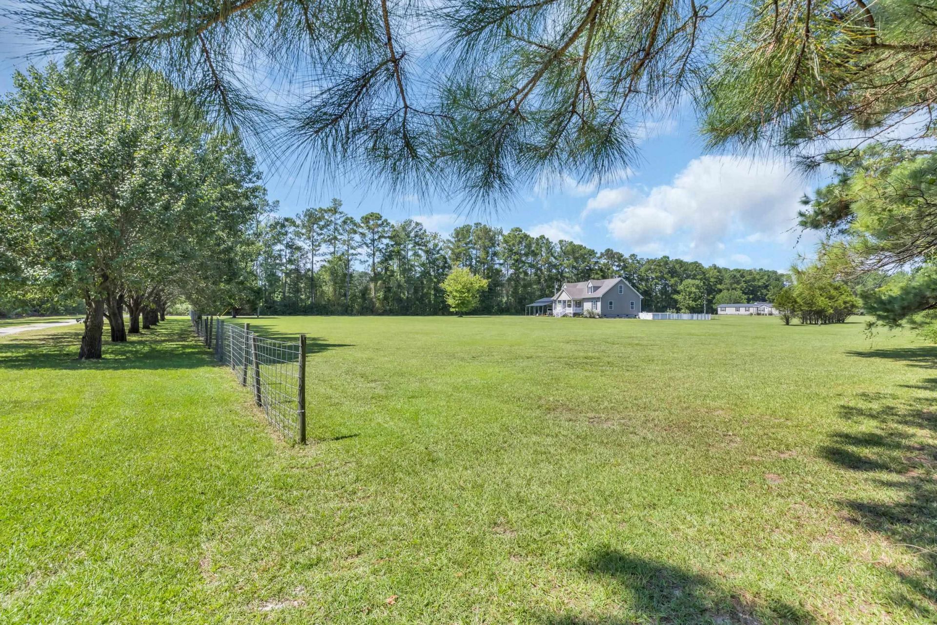 381 Saint Ives Rd. Photo 47