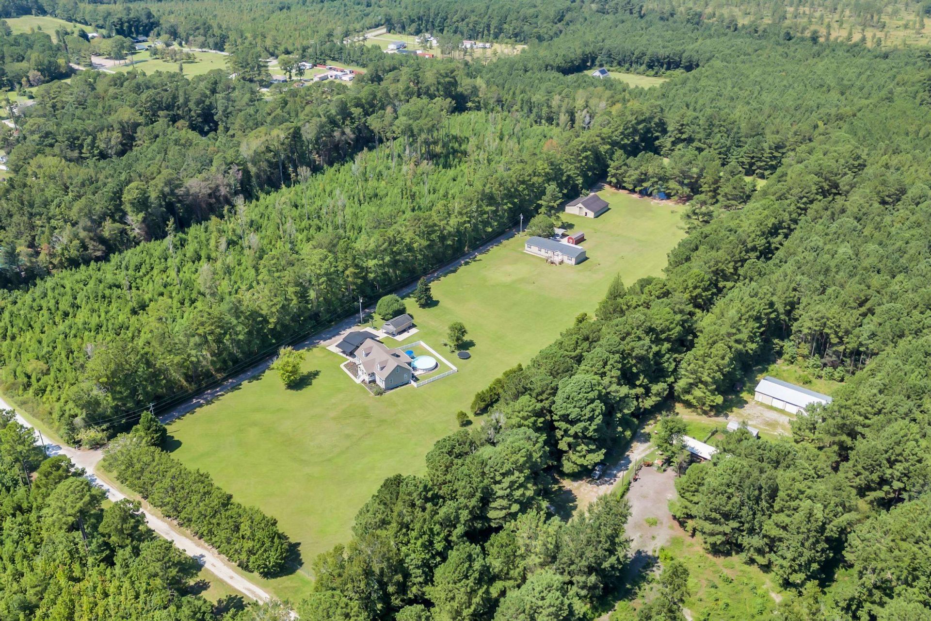 381 Saint Ives Rd. Photo 57