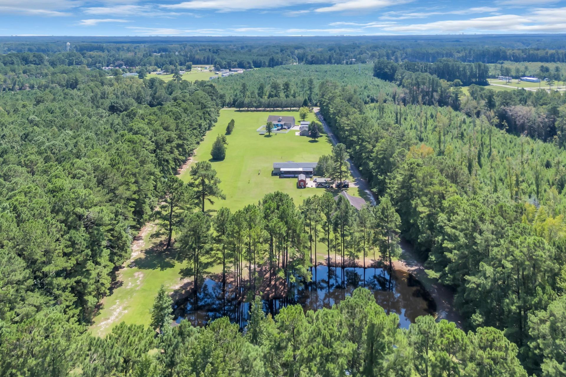 381 Saint Ives Rd. Photo 58