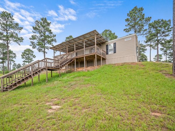 320 Reds Point , Florien, LA 71429