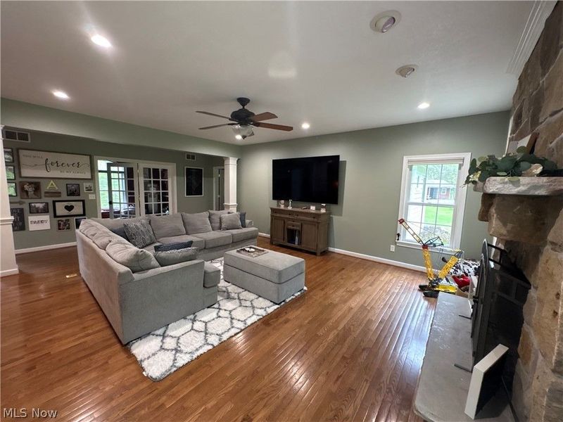 894 Park Boulevard, East Liverpool, OH 43920 Photo 16