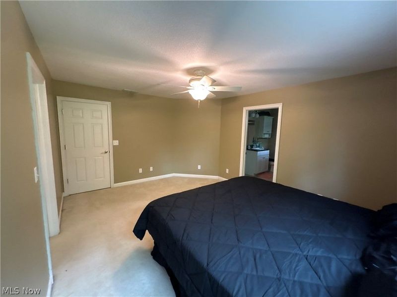 894 Park Boulevard, East Liverpool, OH 43920 Photo 25
