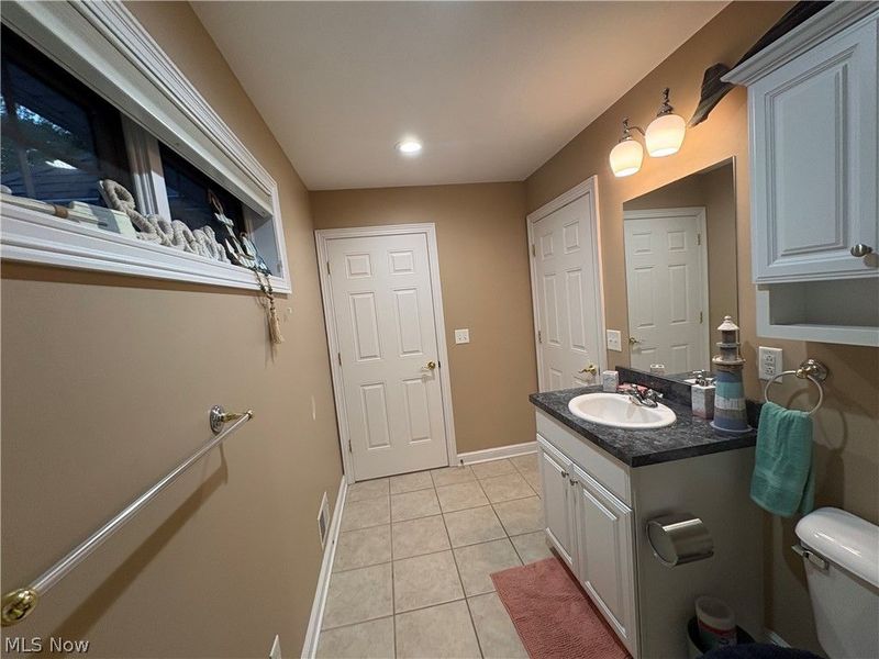 894 Park Boulevard, East Liverpool, OH 43920 Photo 33
