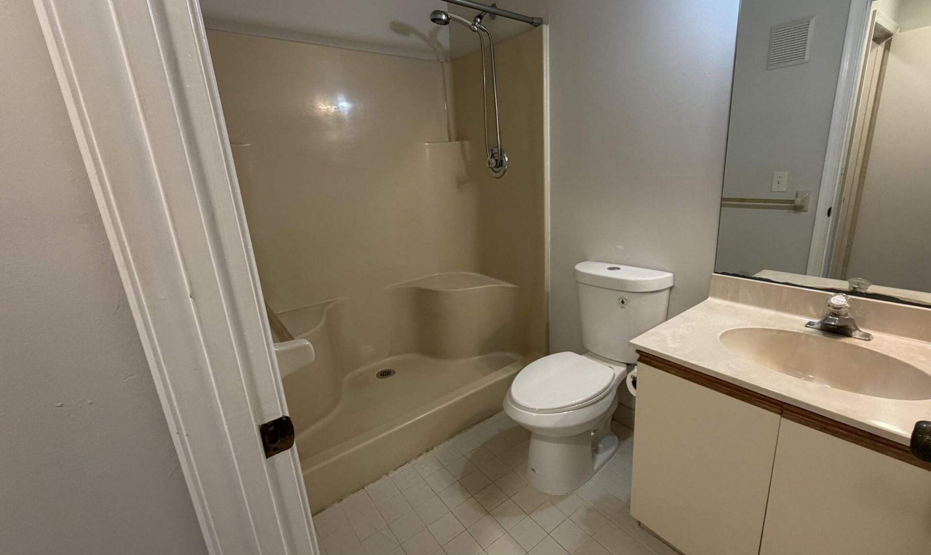 6551 SE Federal Highway, Unit 202, Stuart, FL 34997 Photo