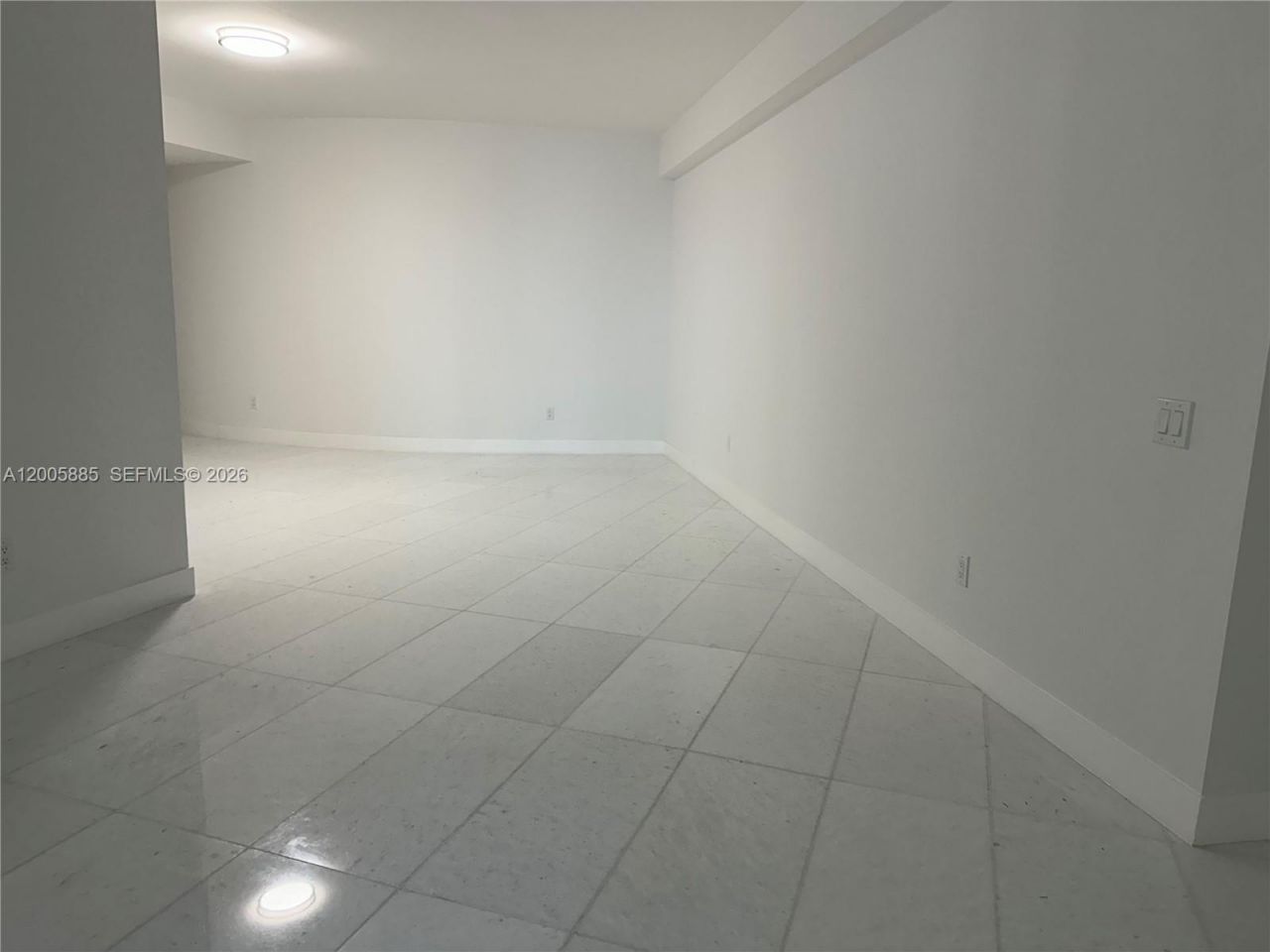 18555 Collins Ave, Unit 1705, Sunny Isles Beach, FL 33160 Photo