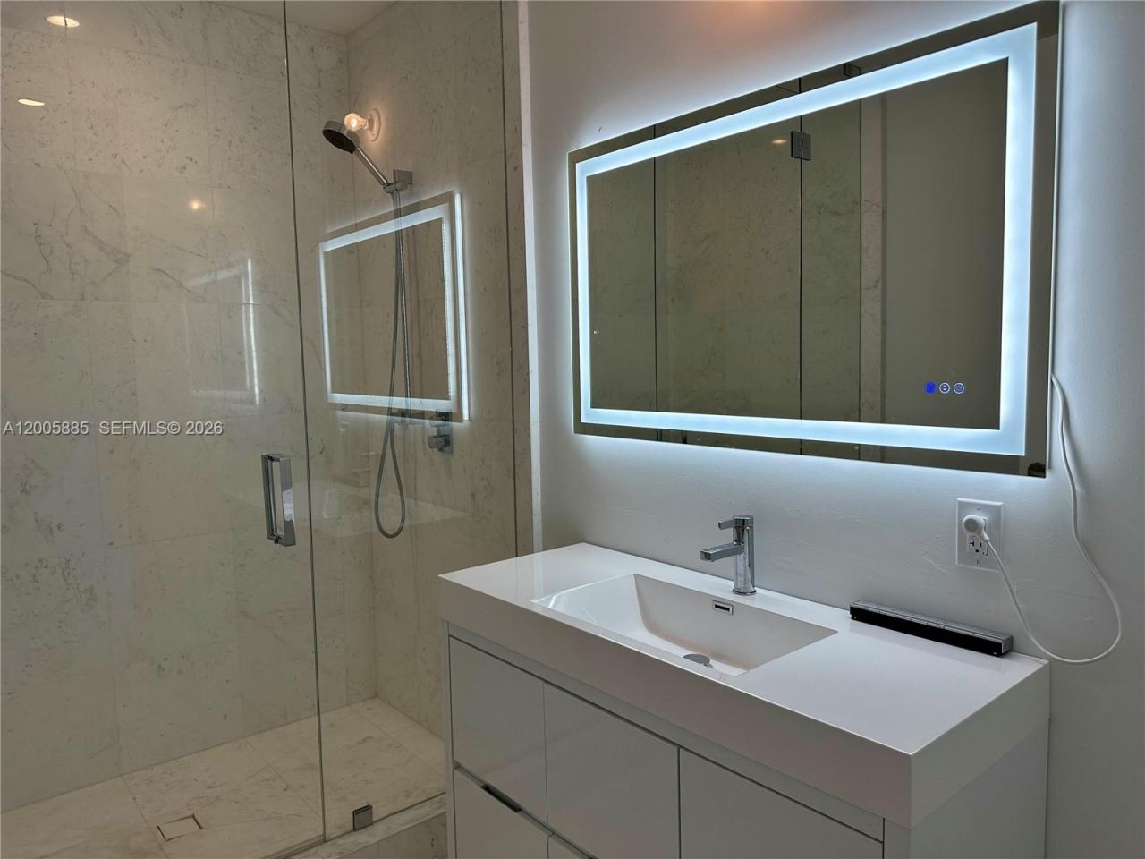 18555 Collins Ave, Unit 1705, Sunny Isles Beach, FL 33160 Photo