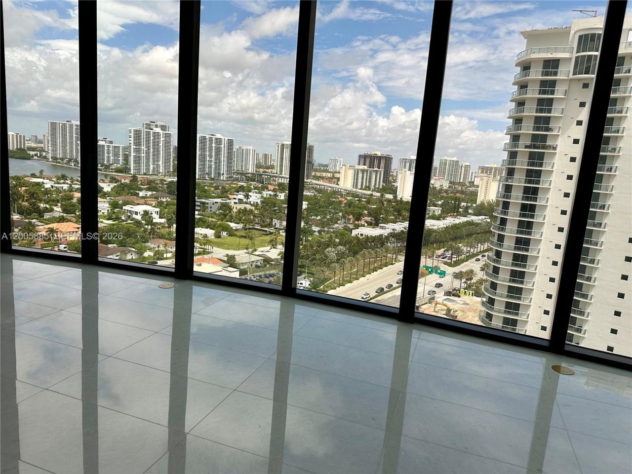 18555 Collins Ave, Unit 1705, Sunny Isles Beach, FL 33160 Photo